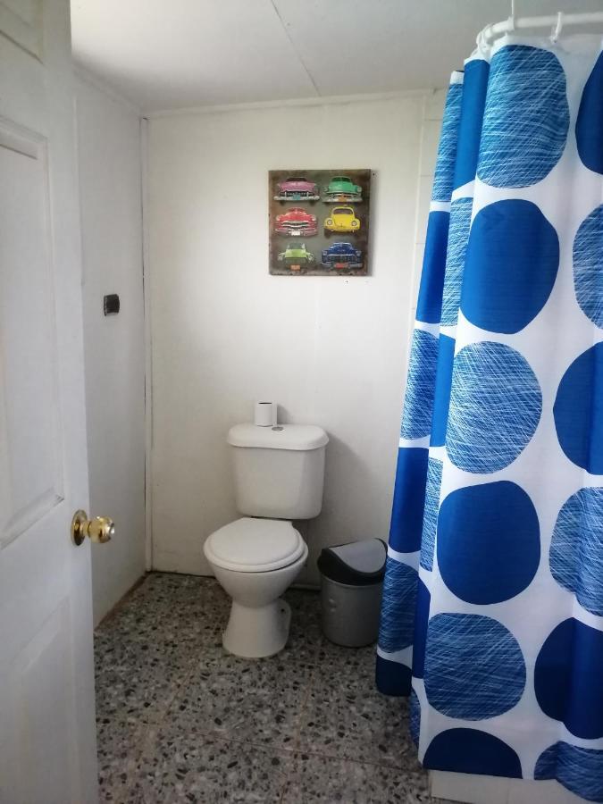Cabanas Sur Del Mundo Lägenhet Coyhaique Exteriör bild